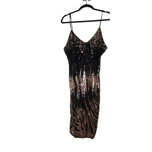 Gold  and Black Sequins Front Dress - Picture 3 of 5